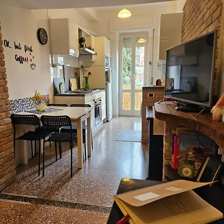 Lägenhet Appiolatino Il Geco